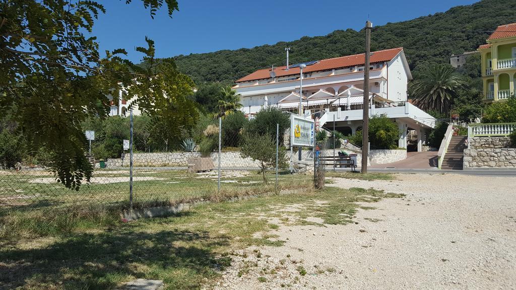 Guest House Galeb Supetarska Draga Exterior foto